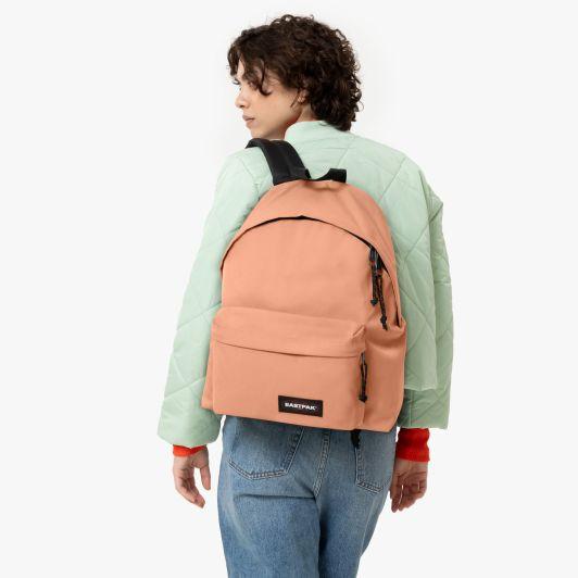 Zaino Eastpak Iconico - Silk Peach - 24 Litri - Ideale per il Lavoro e il Tempo Libero.