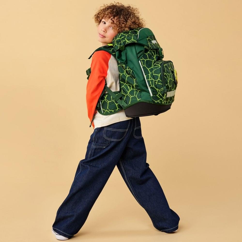 {{ product.title }} {{ product.vendor }} zaino scuola astuccio cancelleria.