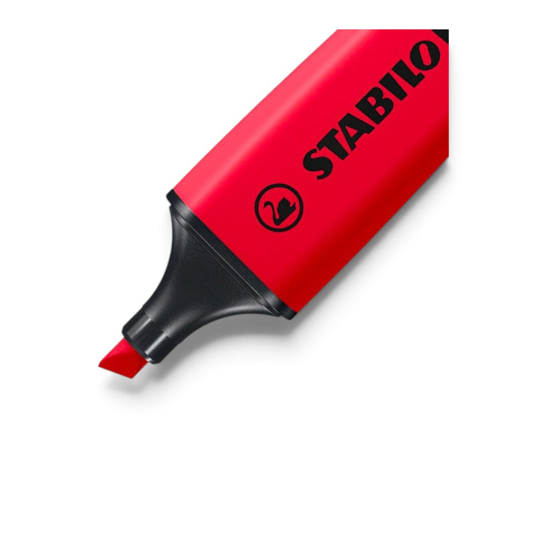 Quiscuola.it – Zaini, Astucci e Diari Scuola Stabilo Boss red highlighter with a versatile chisel tip