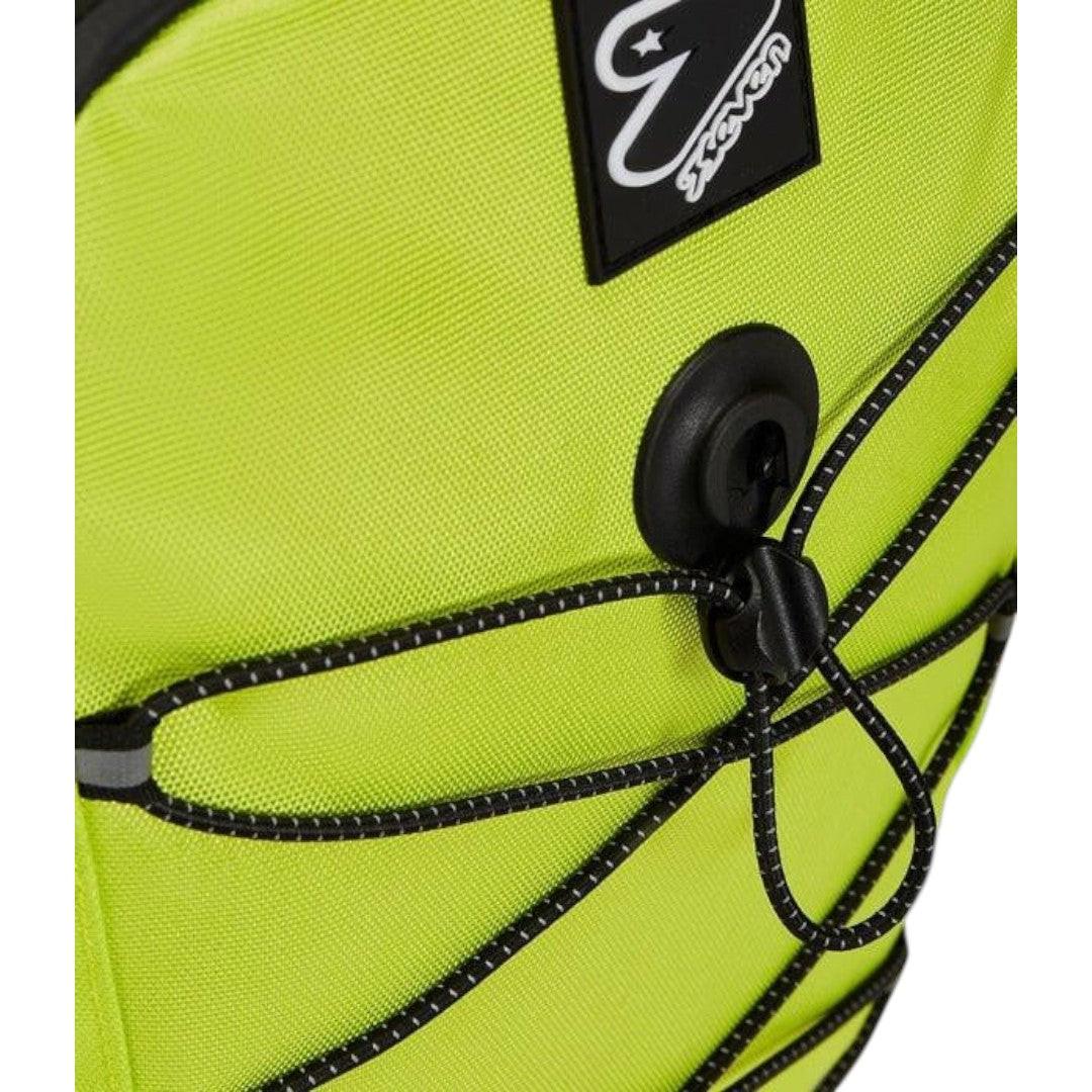 Zaino Seven TECH – Riciclato, Capiente e Porta PC (Giallo).